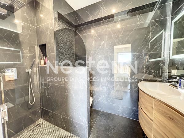 Villa 245m2 - Terrasse - Piscine - Garage