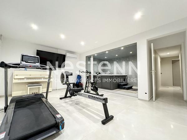 Villa 245m2 - Terrasse - Piscine - Garage