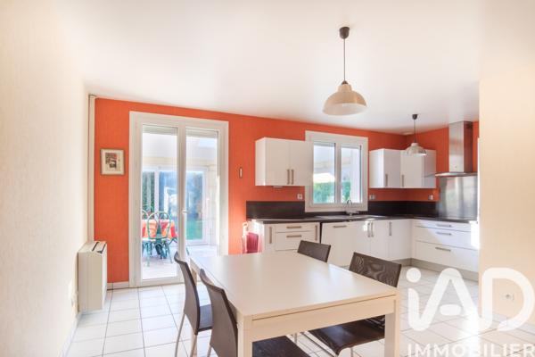 Maison à vendre 6 pièces 169 m² Claye-Souilly
