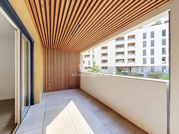 T3 + balcon + box (en sus)