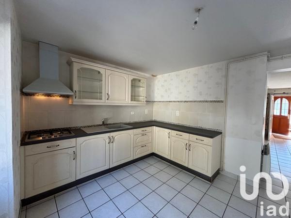 Maison de village 5 pièces de 100 m² à Arc-lès-Gray (70100)