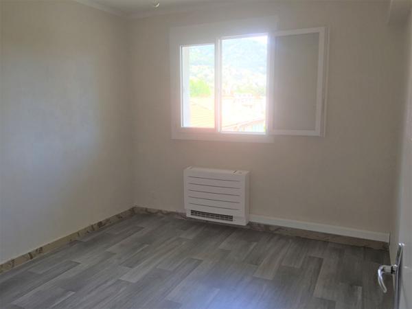 Appartement Toulon 2 pièce(s) 52.70 m2