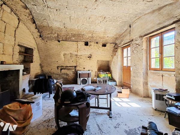 Habitat troglodytique  - Doué