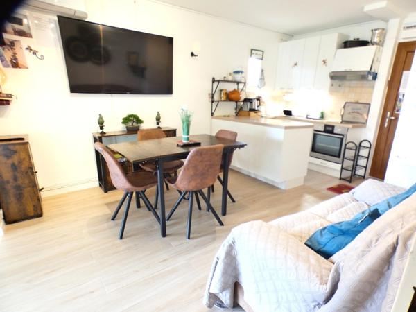 Pinède. Appartement 2 pièces avec terrasse