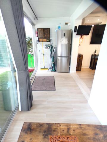 Pinède. Appartement 2 pièces avec terrasse