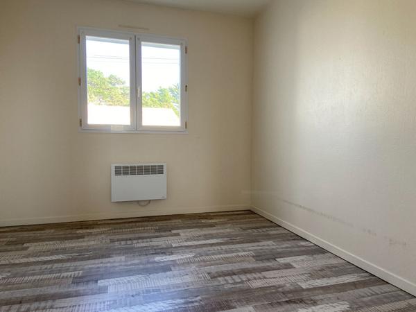 Maison St Hilaire De Riez 2 chambres, garage sur terrain de 535 m2