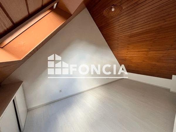 Location Appartement 3 pièces 40.85 m² - RUE VINCENT L HERMITAIS Vannes 56000