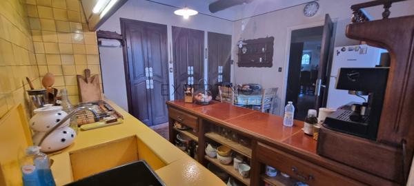 Solliès-Ville (83210) Baisse de prix suite compromis Maison de caractère de 184 m² avec vue panoramique sur les Trois Solliès