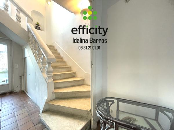 Maison 10 pièces - 275 m² Exclusivité efficity