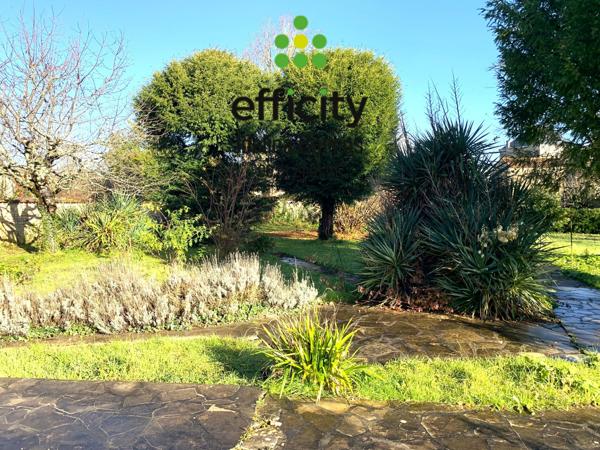 Maison 10 pièces - 275 m² Exclusivité efficity