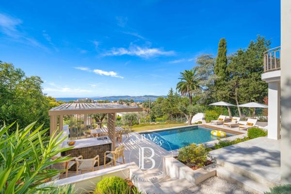 Saint-Raphaël, Villa 6 Chambres -  260 m² à vendre