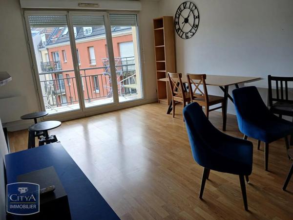 Appartement à louer 3 pièces 66.15m² Lille (59000)