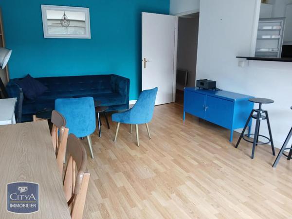 Appartement à louer 3 pièces 66.15m² Lille (59000)
