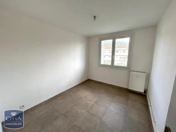 Appartement à louer 3 pièces 55.94m²