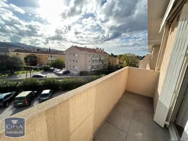 Appartement à louer 3 pièces 55.94m²