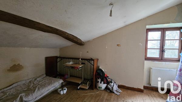 Maison de village 5 pièces de 103 m² à Les Adjots (16700)