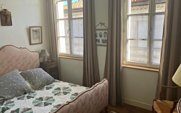 Maison à vendre    7 pièces •  Angoulême