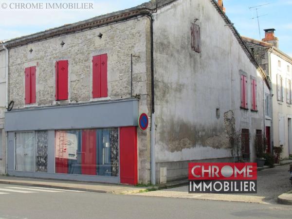 Vente                                                      Immeuble
                        
                     3 pièces                      100 m2                     à Casteljaloux