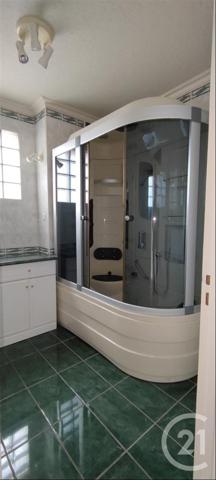 Appartement F3 à vendre  3 pièces - 82,60 m2 CHALONS EN CHAMPAGNE - 51