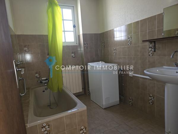 Maison
                                                                                                                                                                                                                                                                                                                        5 pièce(s)                                                                                                                                                                                                          3 chambre(s)                                                                                                                                                                                                          200  m²