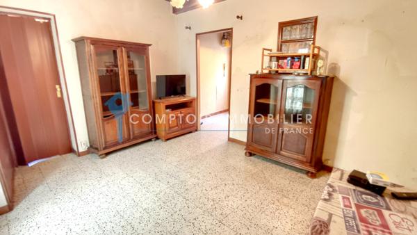Appartement
                                                                                                                                                                                                                                                                                                                        3 pièce(s)                                                                                                                                                                                                          2 chambre(s)                                                                                                                                                                                                          42  m²