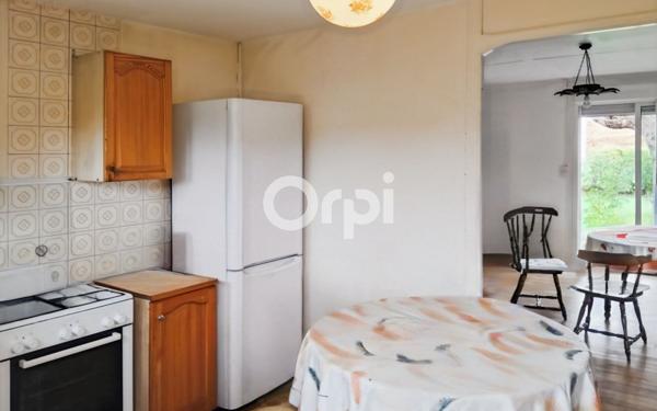 Maison à vendre    4 pièces •  Arette