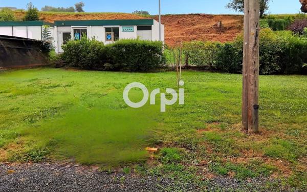 Maison à vendre    4 pièces •  Arette