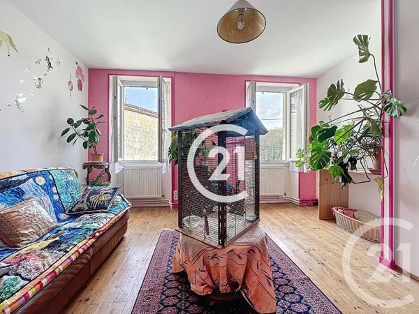 Maison à vendre  7 pièces - 218,30 m2 LOUZAC ST ANDRE - 16