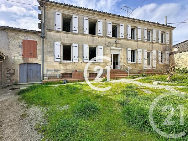 Maison à vendre  7 pièces - 218,30 m2 LOUZAC ST ANDRE - 16