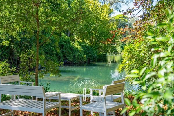 Le Thor, Propriété  800 m² à vendre