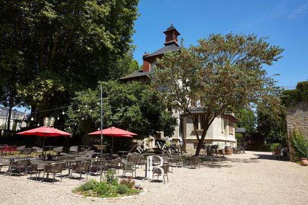 Beaune, Maison  963 m² à vendre