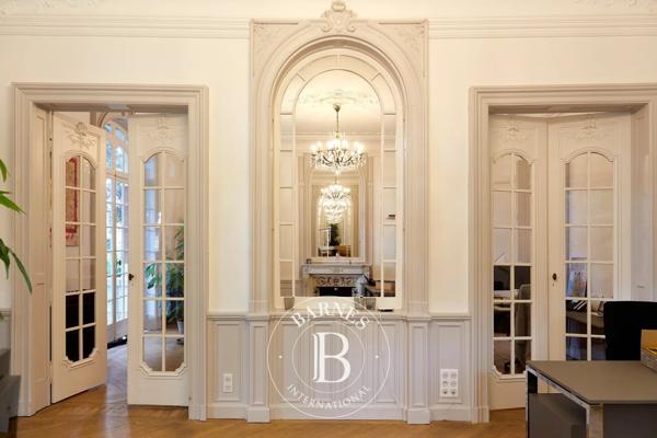 Beaune, Maison  963 m² à vendre