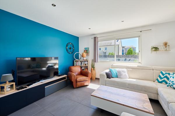 Maison contemporaine à CHEVIGNY-SAINT-SAUVEUR 7 PIÈCES 162m2