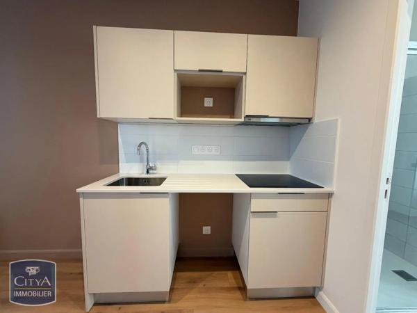 Appartement à louer 2 pièces 49m² Vichy (03200)