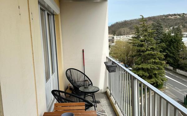 Appartement à vendre    3 pièces • 65,02 m2 Neuville-sur-Saône