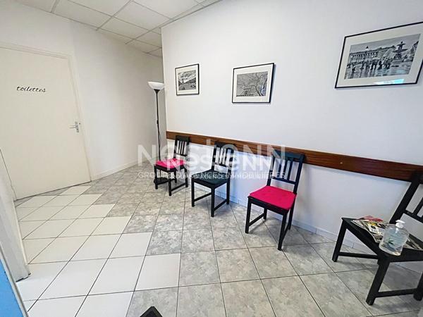 CHILLY-MAZARIN ? Local professionnel de 77 m² ? Investissement ou activité