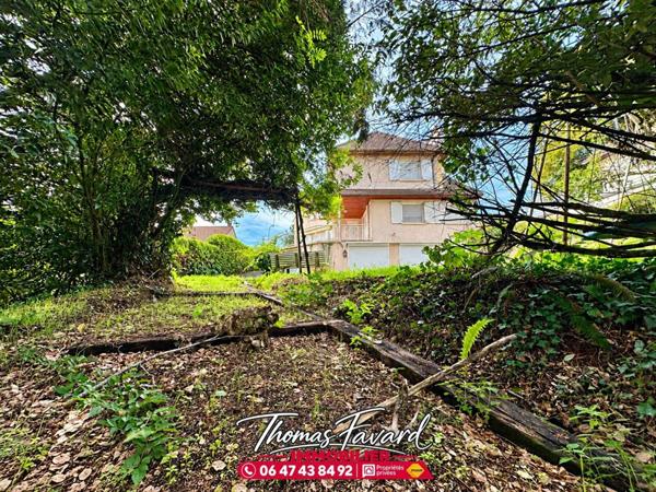 Grande maison familiale 238 m² - 7 chambres - jardin & garages