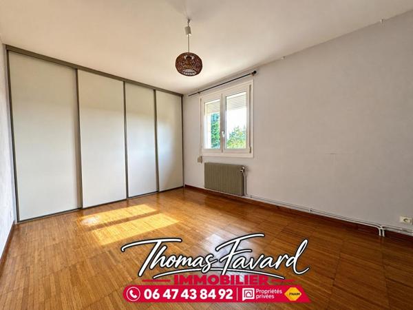 Grande maison familiale 238 m² - 7 chambres - jardin & garages