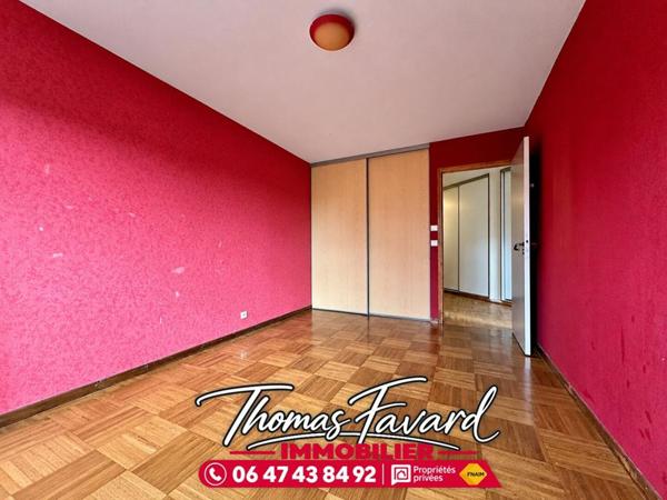 Grande maison familiale 238 m² - 7 chambres - jardin & garages