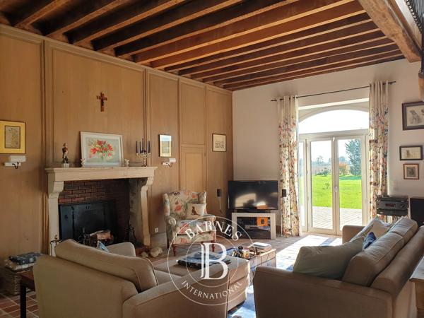 Decize, Maison 3 Chambres -  265 m² à vendre
