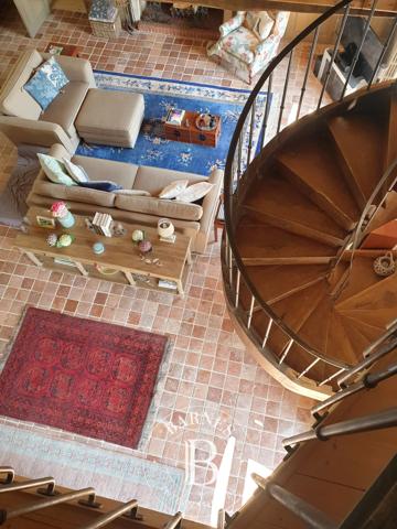 Decize, Maison 3 Chambres -  265 m² à vendre