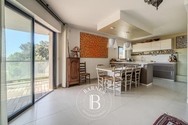 Aix-en-Provence, Appartement 2 Chambres -  78 m² à vendre