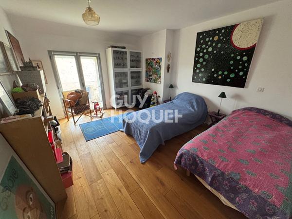 Longère à Villethierry 5 pièce(s) 257 m2 avec 4100 m2 de terrain