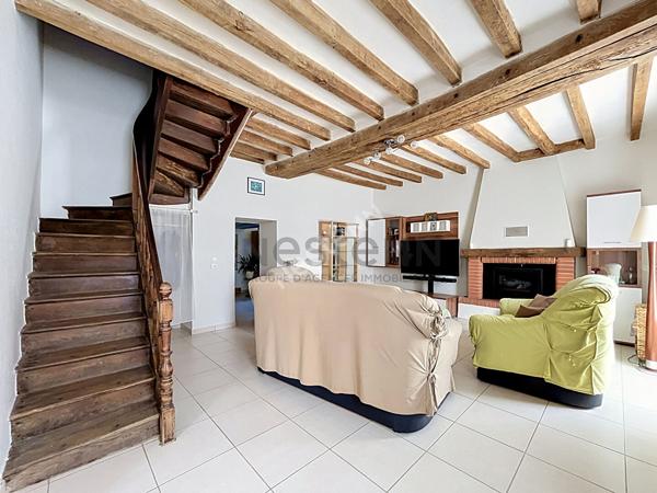 Vente maison 152m2, 4 chambres sur un terrain de plus de 550m2, à seulement 3min des commerces de Segré