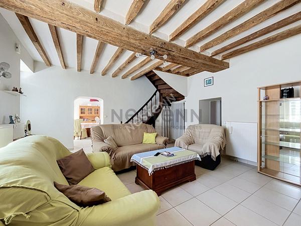 Vente maison 152m2, 4 chambres sur un terrain de plus de 550m2, à seulement 3min des commerces de Segré