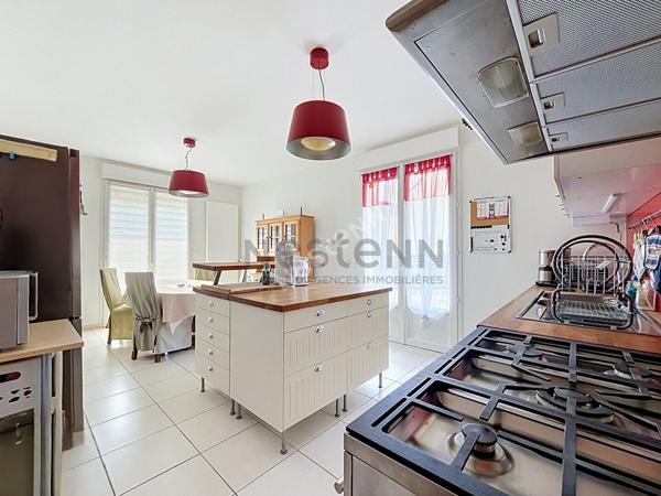 Vente maison 152m2, 4 chambres sur un terrain de plus de 550m2, à seulement 3min des commerces de Segré
