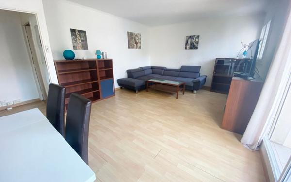 Appartement à vendre    3 pièces • 76,15 m2 Lyon 6