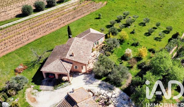 Maison à vendre 4 pièces 125 m² Saint-Cyr-sur-Mer