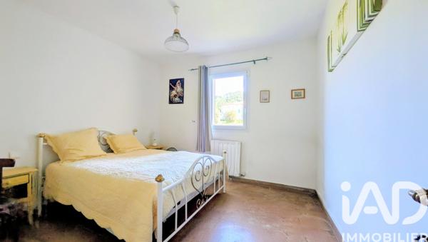 Maison à vendre 4 pièces 125 m² Saint-Cyr-sur-Mer