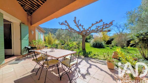 Maison à vendre 4 pièces 125 m² Saint-Cyr-sur-Mer